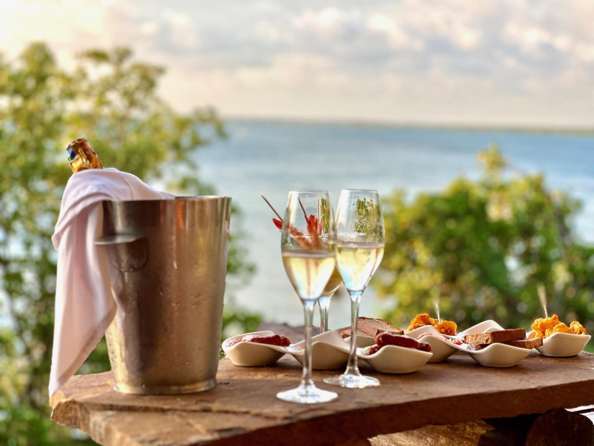 Rock And Sea Resort Ватаму Экстерьер фото